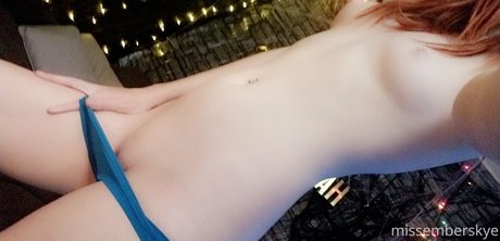 missemberskye スター ヌード 写真