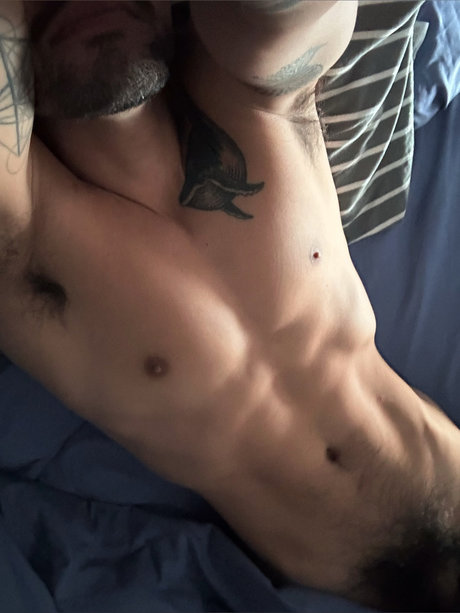 Benji Vega セックスポルノスター 画像