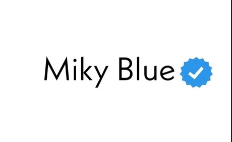 Miky Blue xxxスター 写真