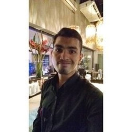 Luis Calao かわいいスター 画像
