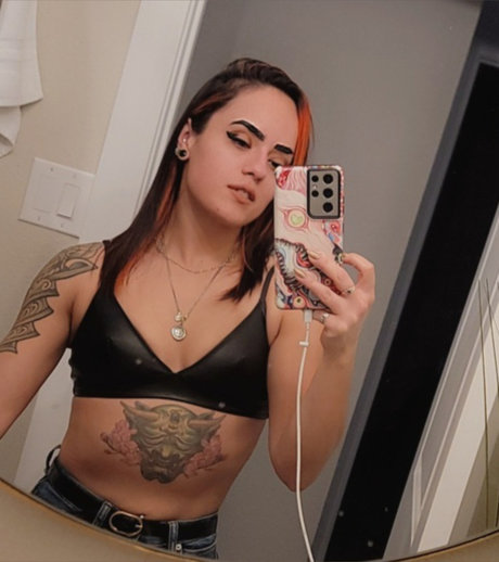 Gabriella Iroquois ヌード女優 画像