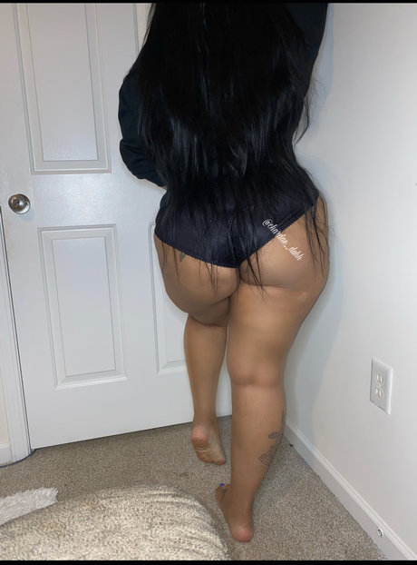 Chardae duhh セックス女優 写真