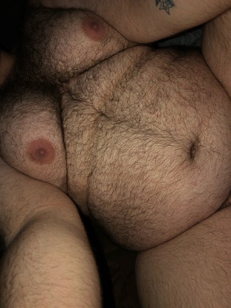 Hairy Chub ヌードのポルノスター ギャラリー