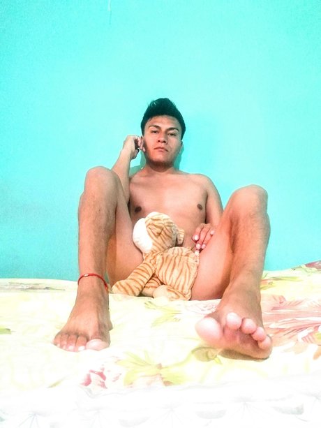 James hot アダルトモデル 写真