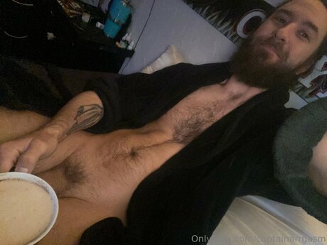 Captain Arrgasm セックスモデル 写真