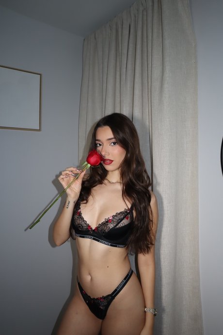 Mirka Daniela かわいいスター 写真