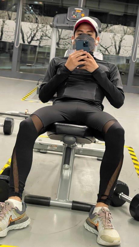 Mita Isaac エロティックなスター 写真