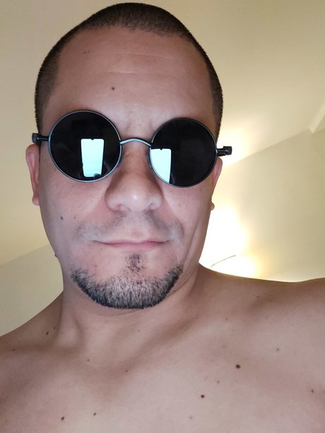 Gino スター 裸 写真