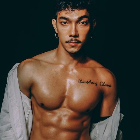 Fooktose セクシーなポルノスター 写真