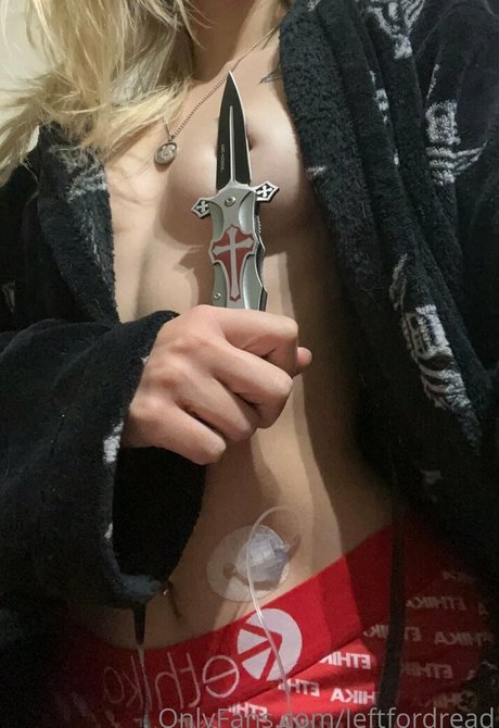 leftfordread ポルノスター アダルト 画像