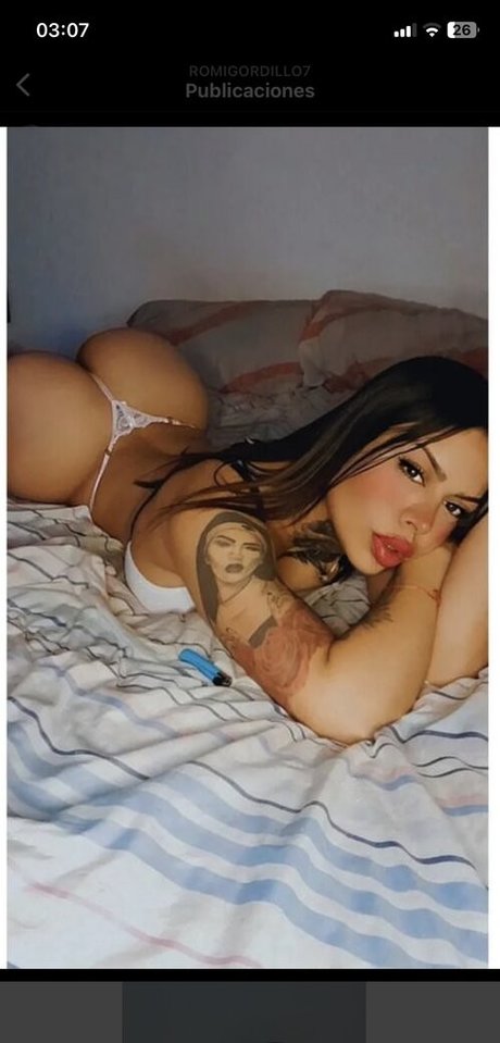 RomiGordillo7 ヌードモデル 写真