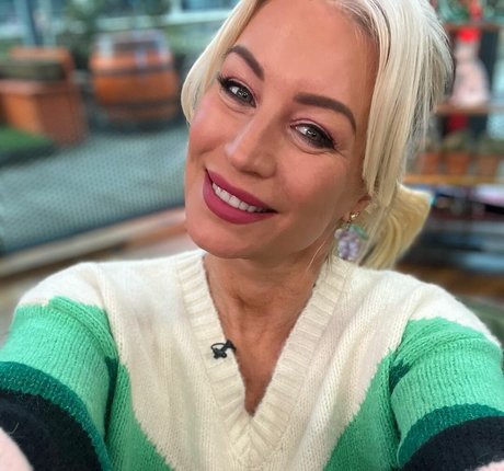 Denise Van Outen 無料モデル 画像