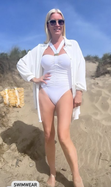 Denise Van Outen ポルノスター ヌード アーカイブ