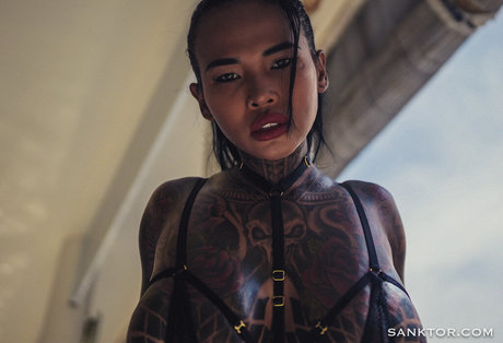 Lidya Kitty 素敵なモデル 写真