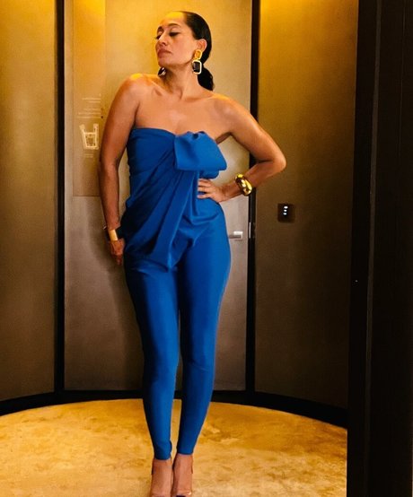 Tracee Ellis Ross アートポルノスター 写真