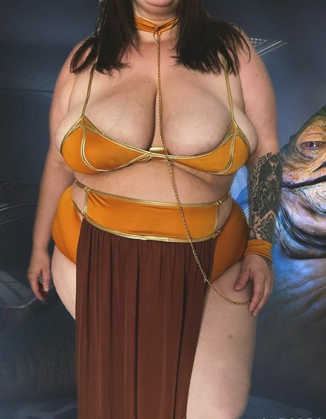 ママオンリーファン セクシー裸 画像