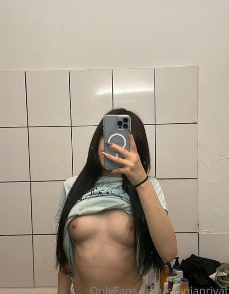 privateeonly ポルノスター 写真