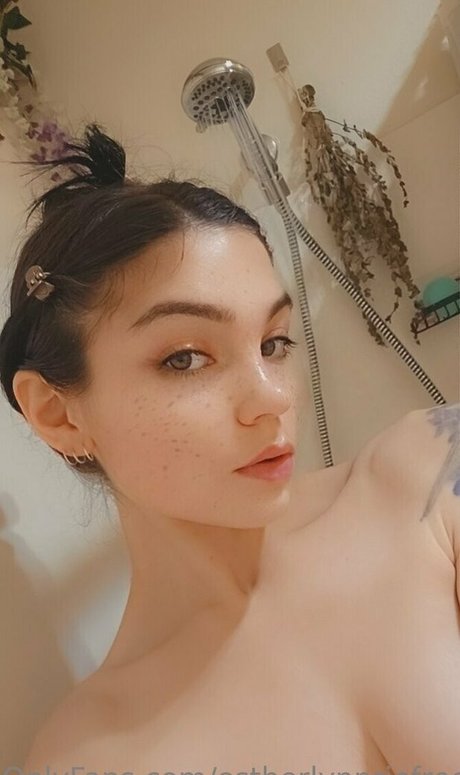 estherlynnriefree 美しいポルノスター 写真