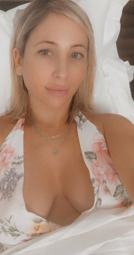 tashareign ポルノ女優 写真