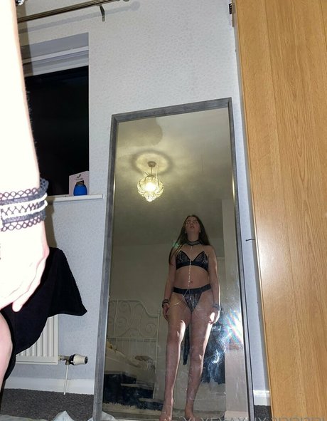 leahshorty トップスター 写真