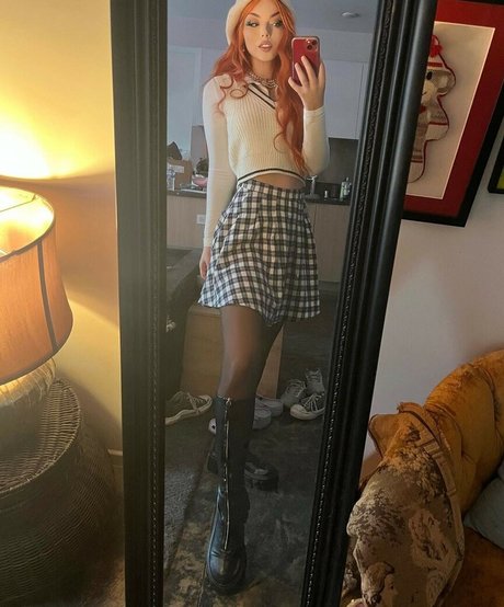 Bridget Boltz 美しいモデル 写真