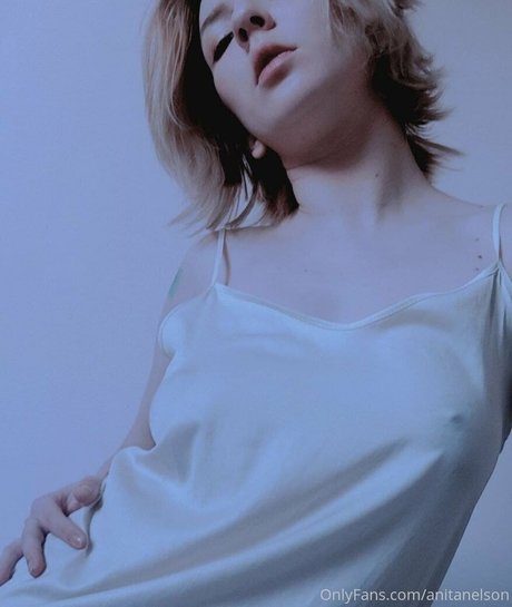 anitanelson ホット女優 ギャラリー