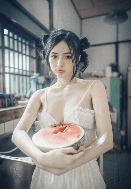 Chenbb816 ポルノモデル 画像