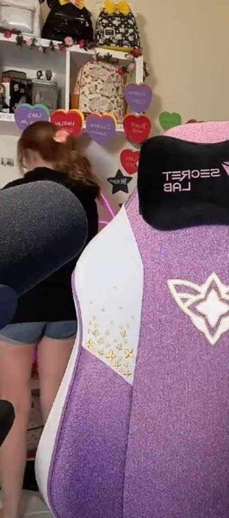 Lyssaurora ポルノスター セックス 写真