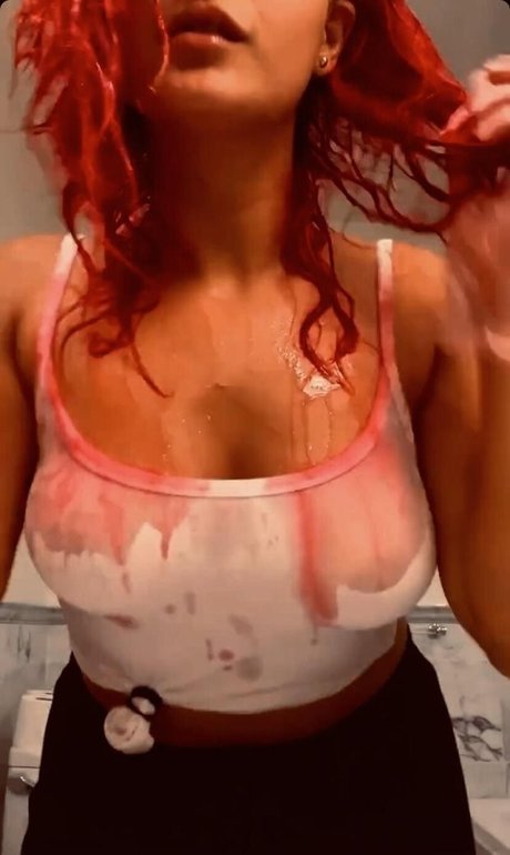 Bebe Rexha ポルノスター ヌード 画像