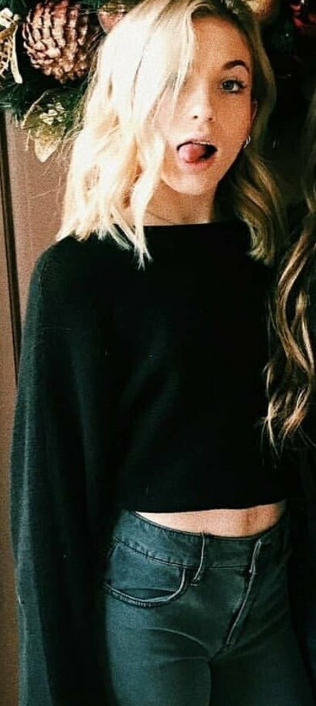 Brynn Rumfallo 高品質モデル 画像