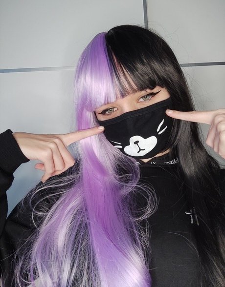 AurorkaUwU セックスポルノスター ギャラリー