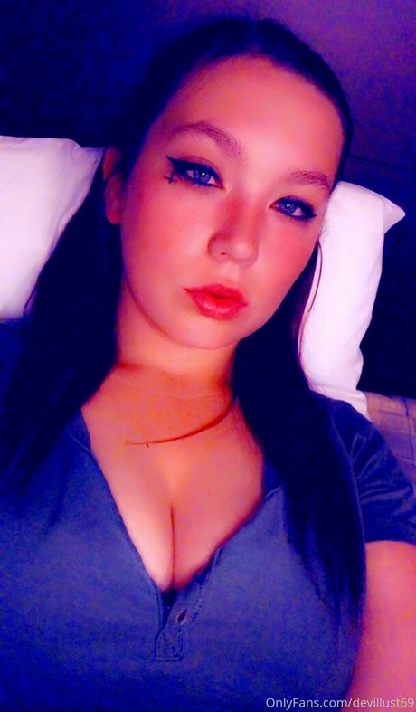 devillust69 トップポルノスター 写真