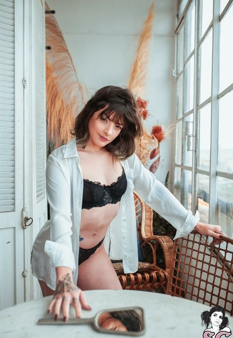 julice sg ポルノ女優 写真
