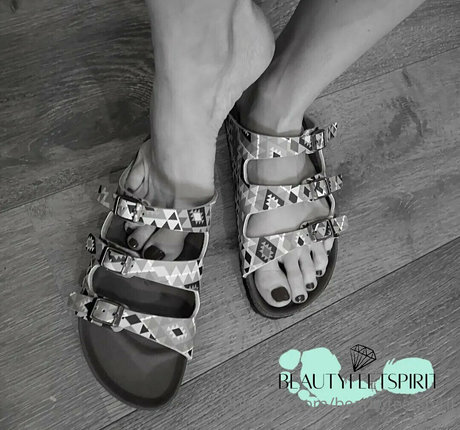 secret feetbeauty 高品質モデル 写真