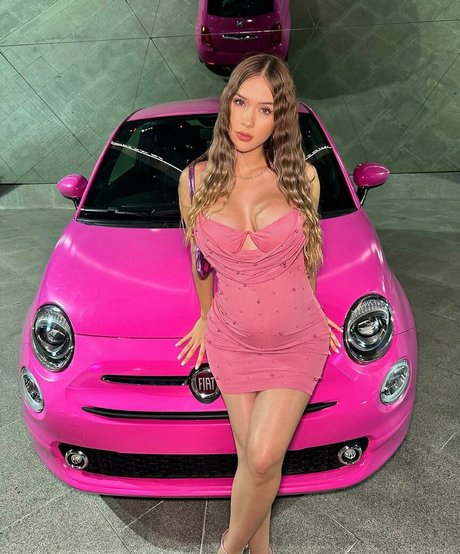 Marijose De Gouveia ポルノスター セックス 画像