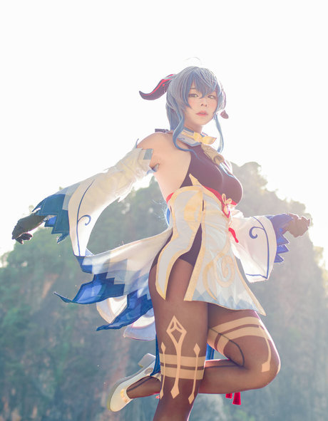 ritheania c セックス女優 写真