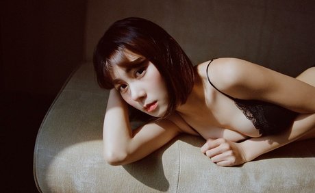 ABBIE    a b b i e ポルノ女優 画像