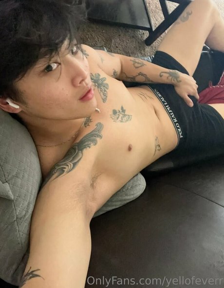 ダブル手コキ OnlyFans ホット裸 写真