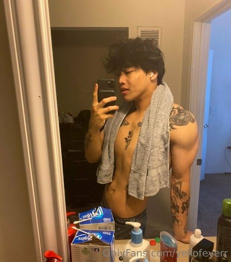 will pyun エロティックなモデル 写真