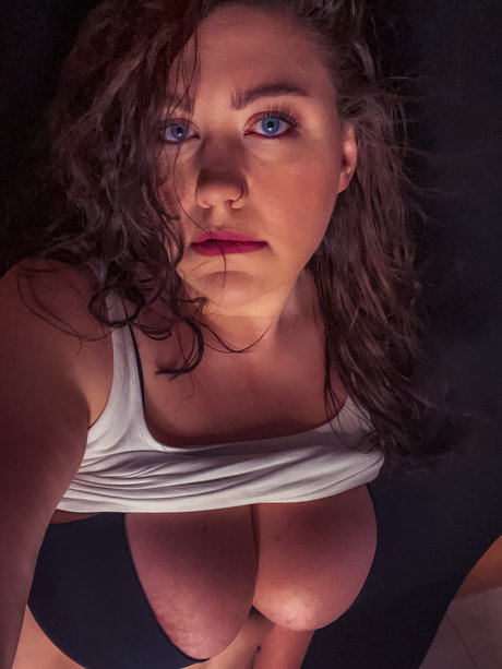 Whitney Jane XXXモデル 画像