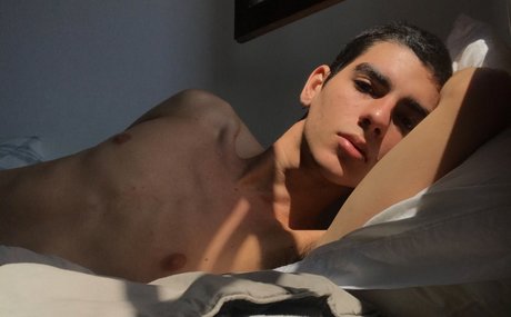 Tu Twink Andino 最高のモデル 写真