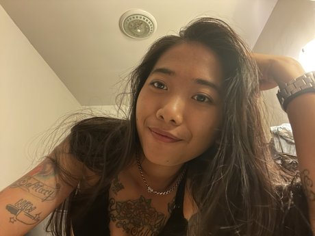 Myrtle セクシーなポルノスター ギャラリー