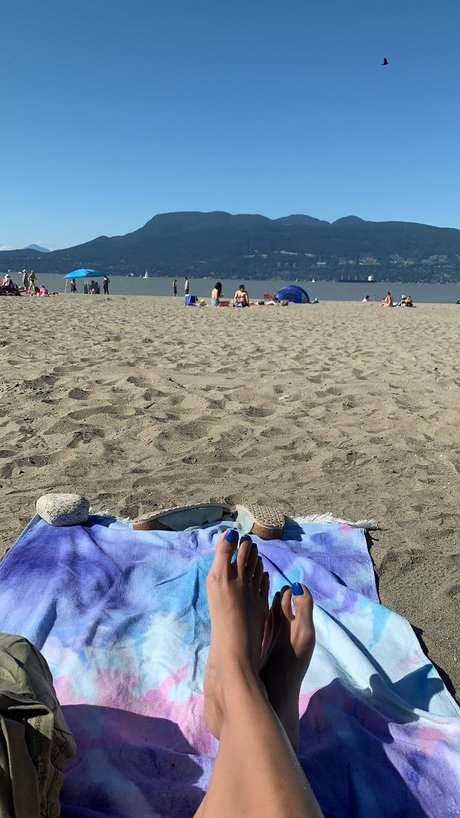 Feet and Excel Spreadsheets 独占女優 写真
