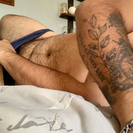 Dan Morales エロティックモデル 画像