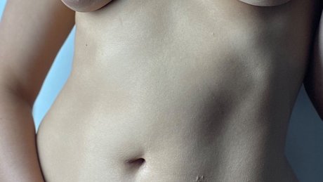 Danella ホットモデル 写真