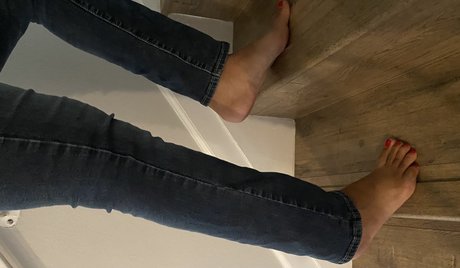 My beautiful barefeet 高品質モデル 写真