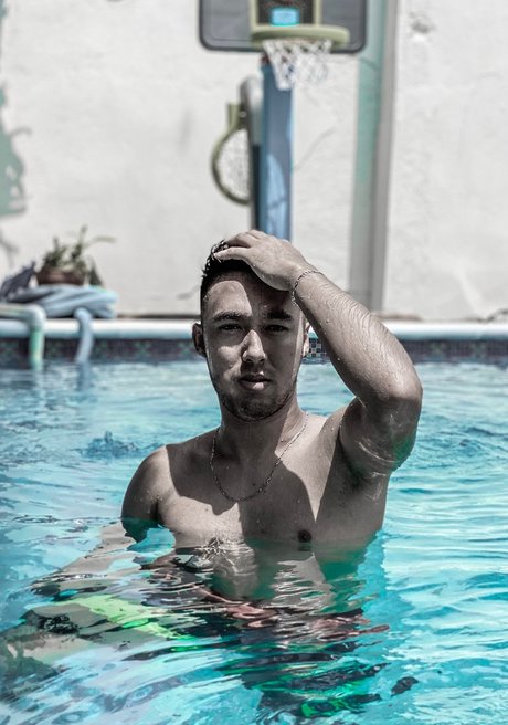 Papi Daniel トップスター 写真
