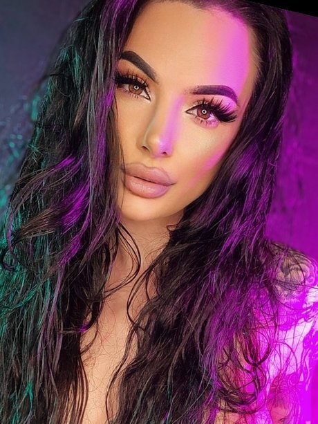 fallon vendetta 最高のスター 写真