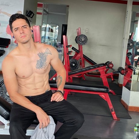 Carlos Blanco アダルトモデル 画像