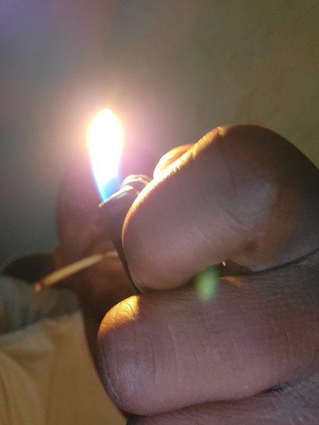 Hookedbbc ポルノモデル 写真